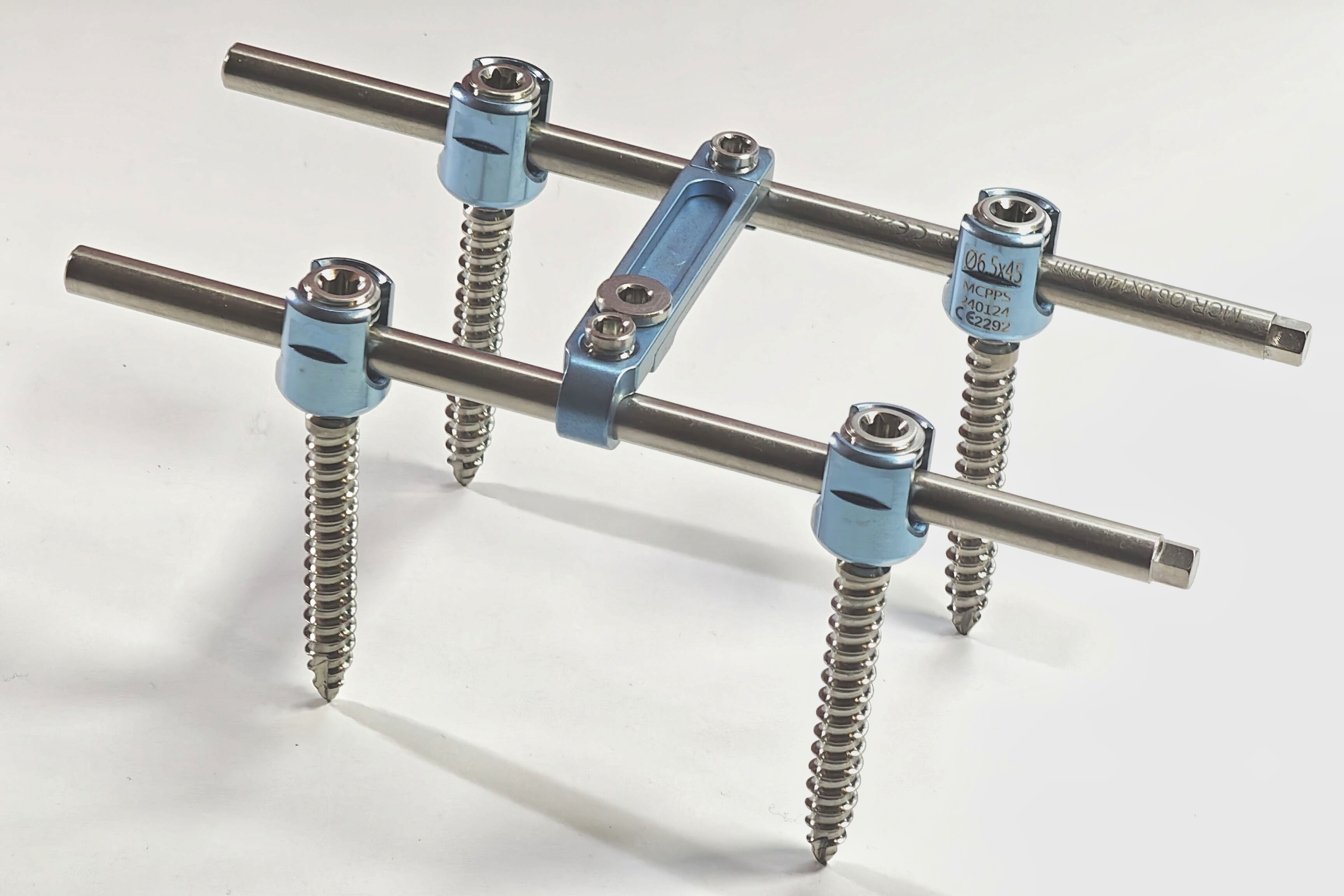 Система для транспедикулярної фіксації хребта (4 гвинтa)